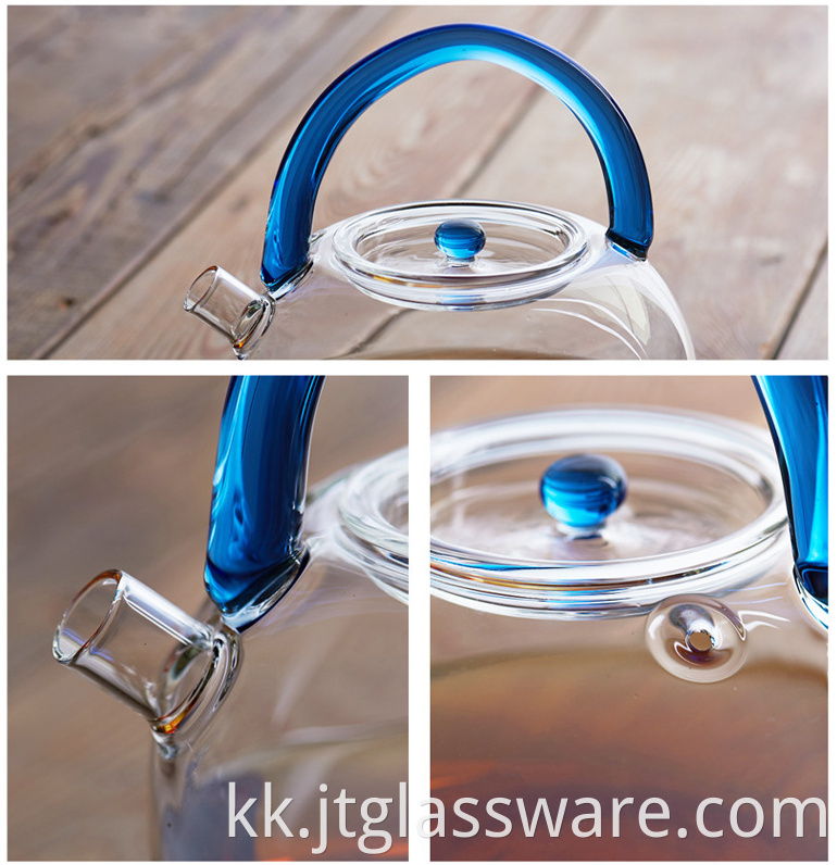 glass teapot to boiling water